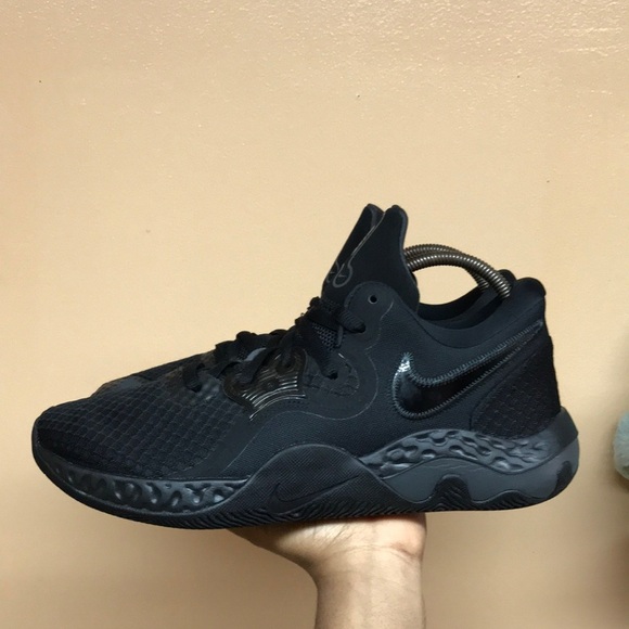 Nike Renew Elevate 2 “Triple Black” main image 8